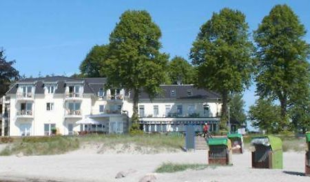 Hof Sierksdorf Hotel Exterior photo